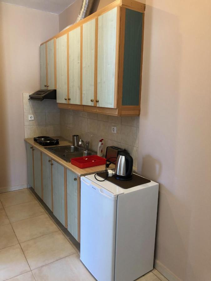 Petros Rooms&Apartments Lixouri Exterior foto