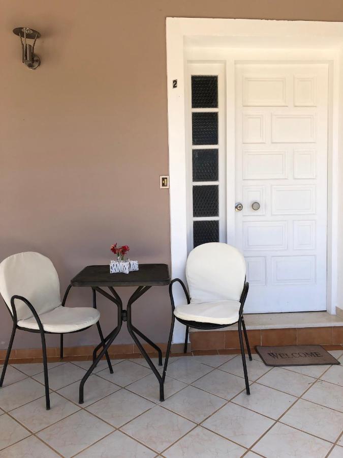 Petros Rooms&Apartments Lixouri Exterior foto